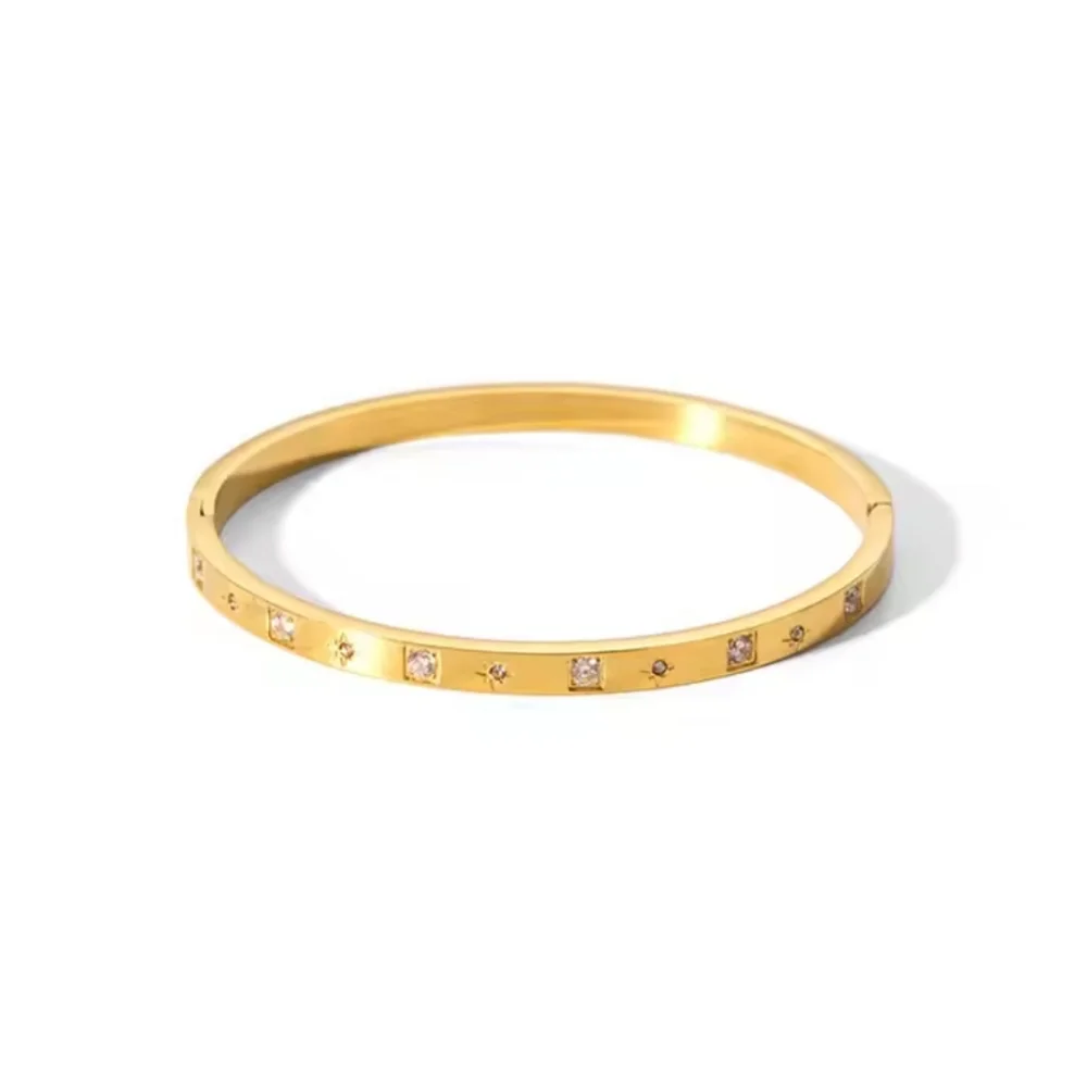 New Non Tarnish Bracelet Stack - Picture 2 of 8